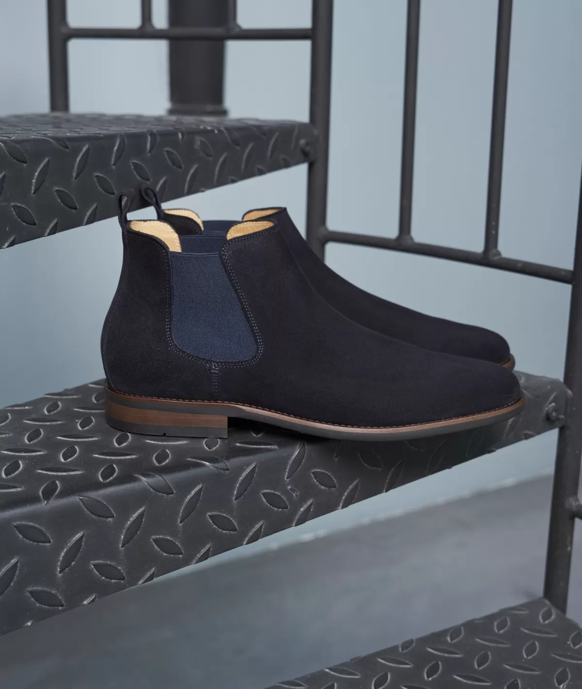 Outlet Bottines chelsea homme en daim bleu nuit Homme Bottines