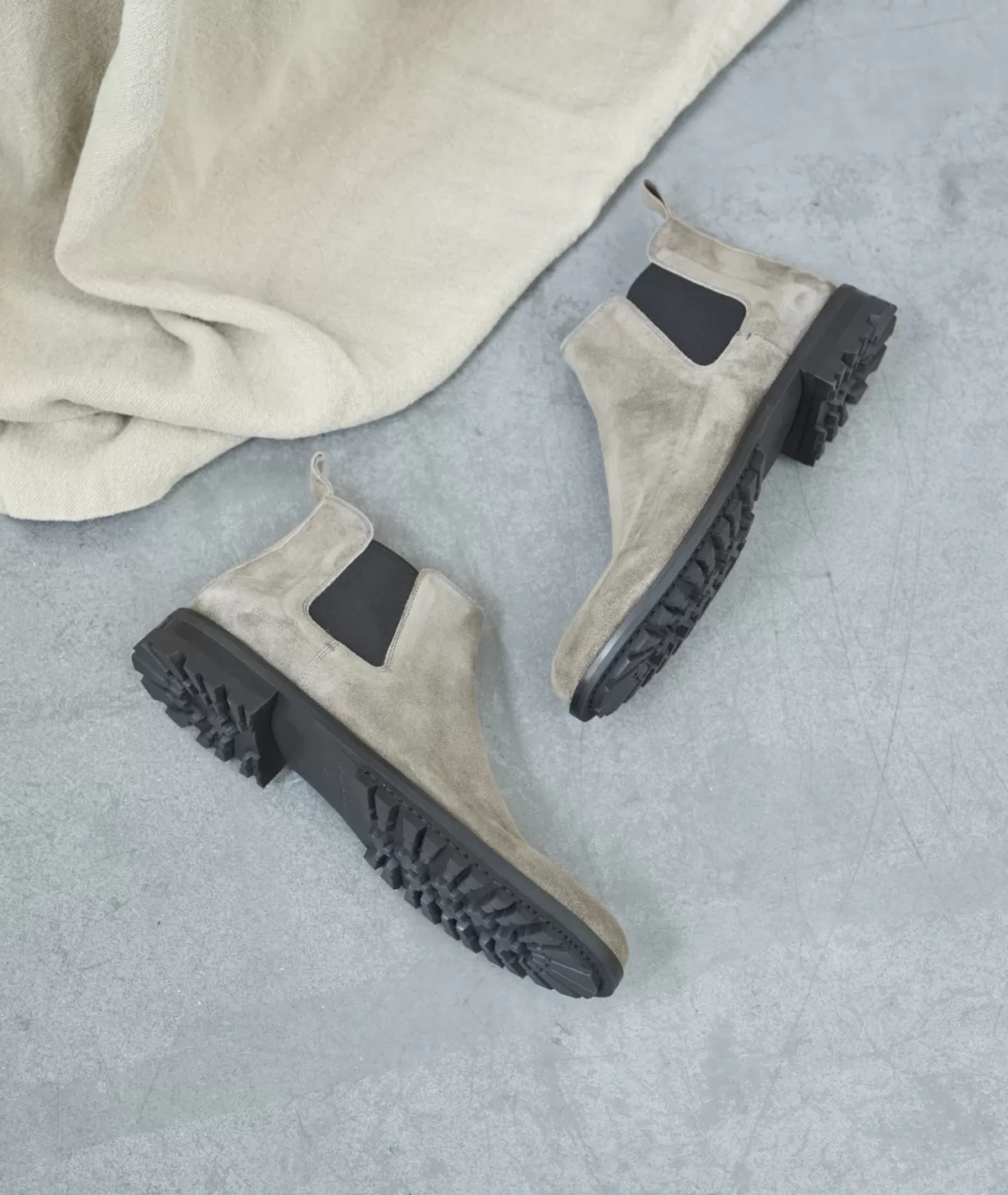 Clearance Chelsea boots commando en daim Homme Bottines