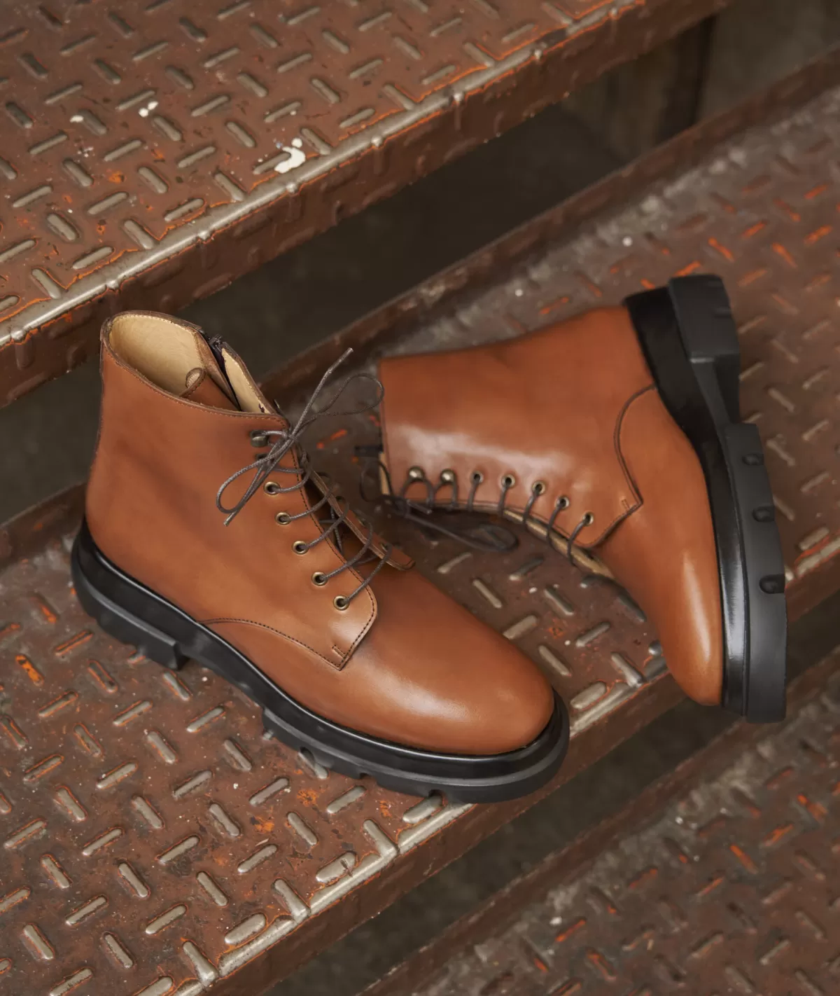 New Combat boots femme en cuir cognac Femme Boots