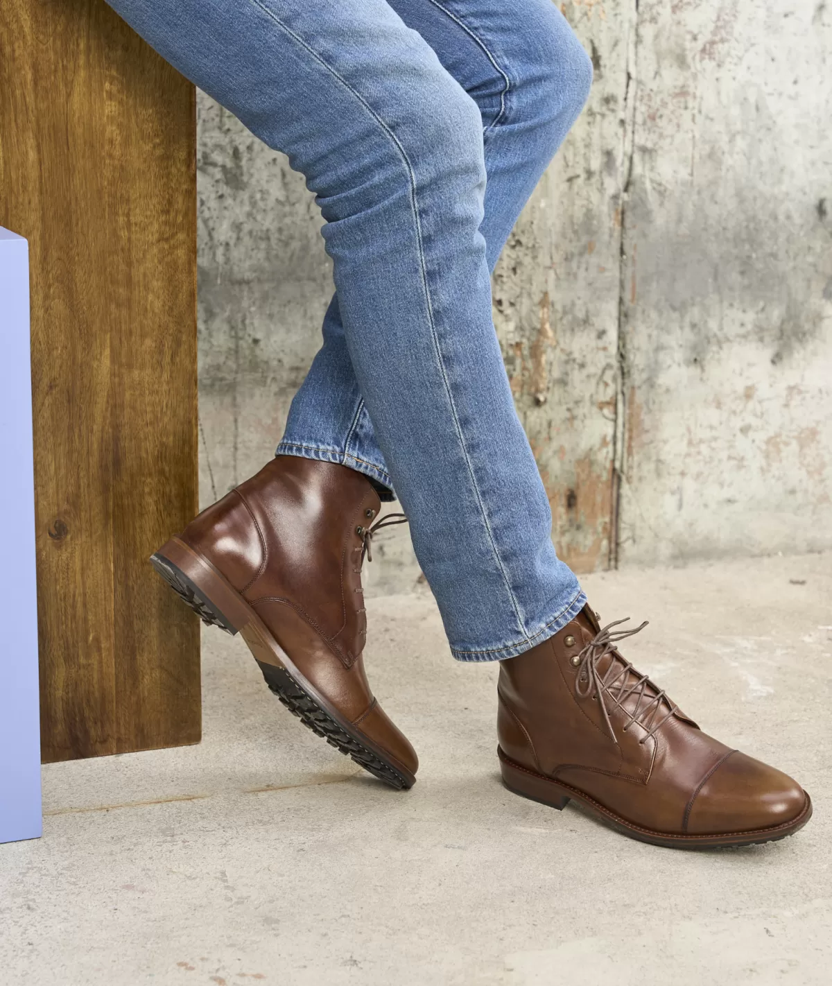 Best Sale Combat boots homme en cuir cognac patiné Homme Combat Boots Homme
