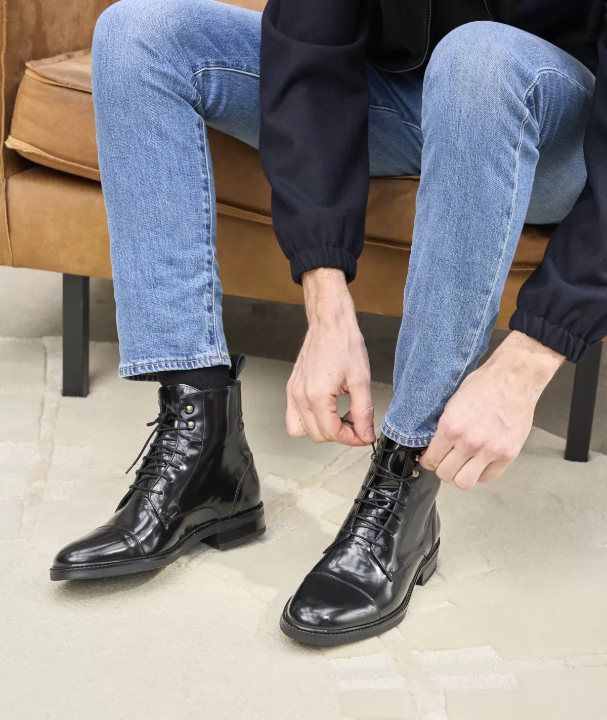 Cheap Combat boots homme en cuir noir vernis Homme Combat Boots Homme