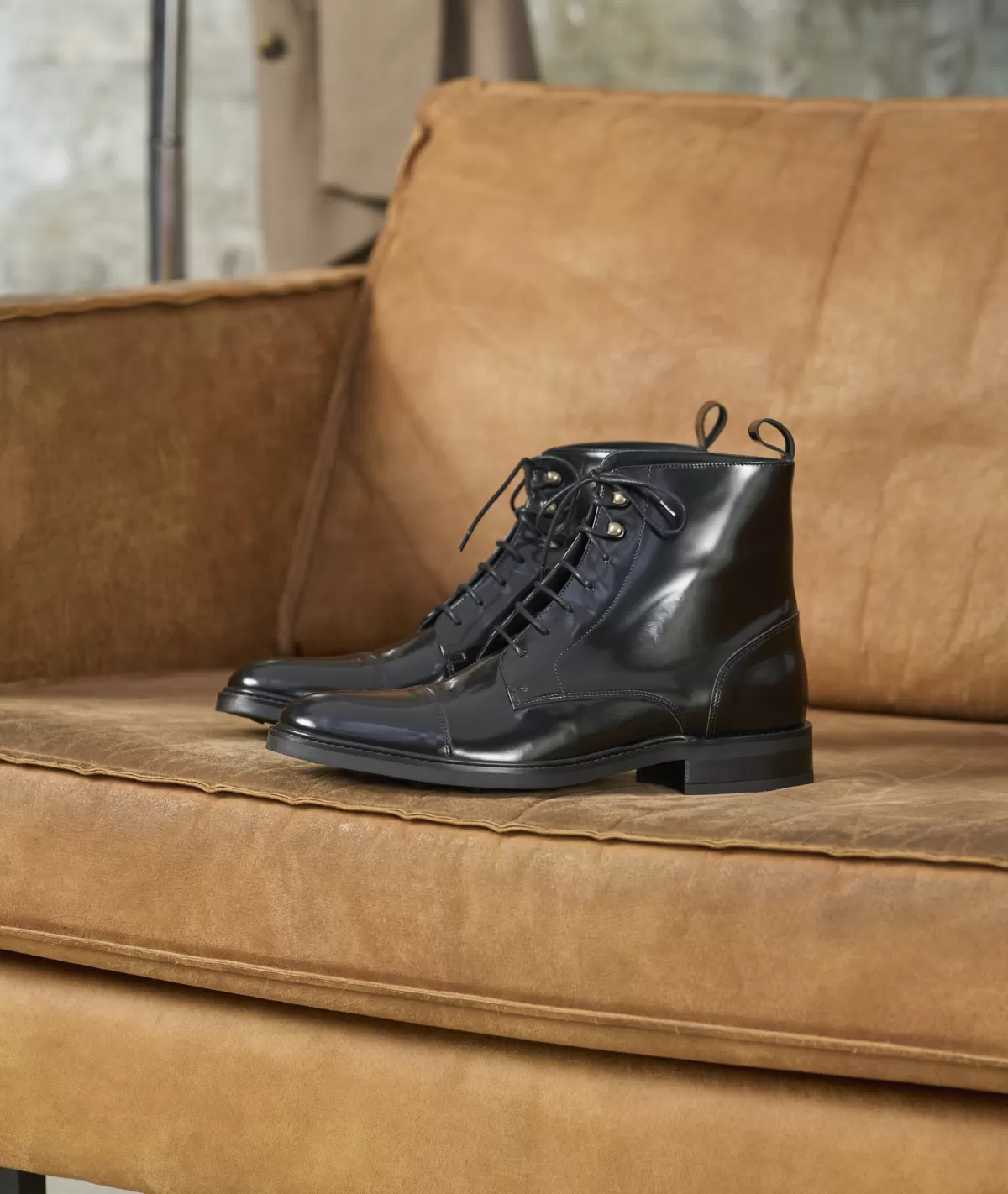 Cheap Combat boots homme en cuir noir vernis Homme Combat Boots Homme