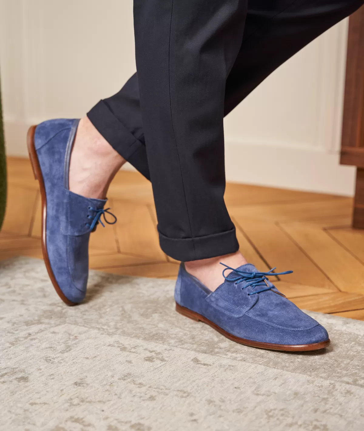Store Mocassin bateau en daim bleu roi Homme Mocassins