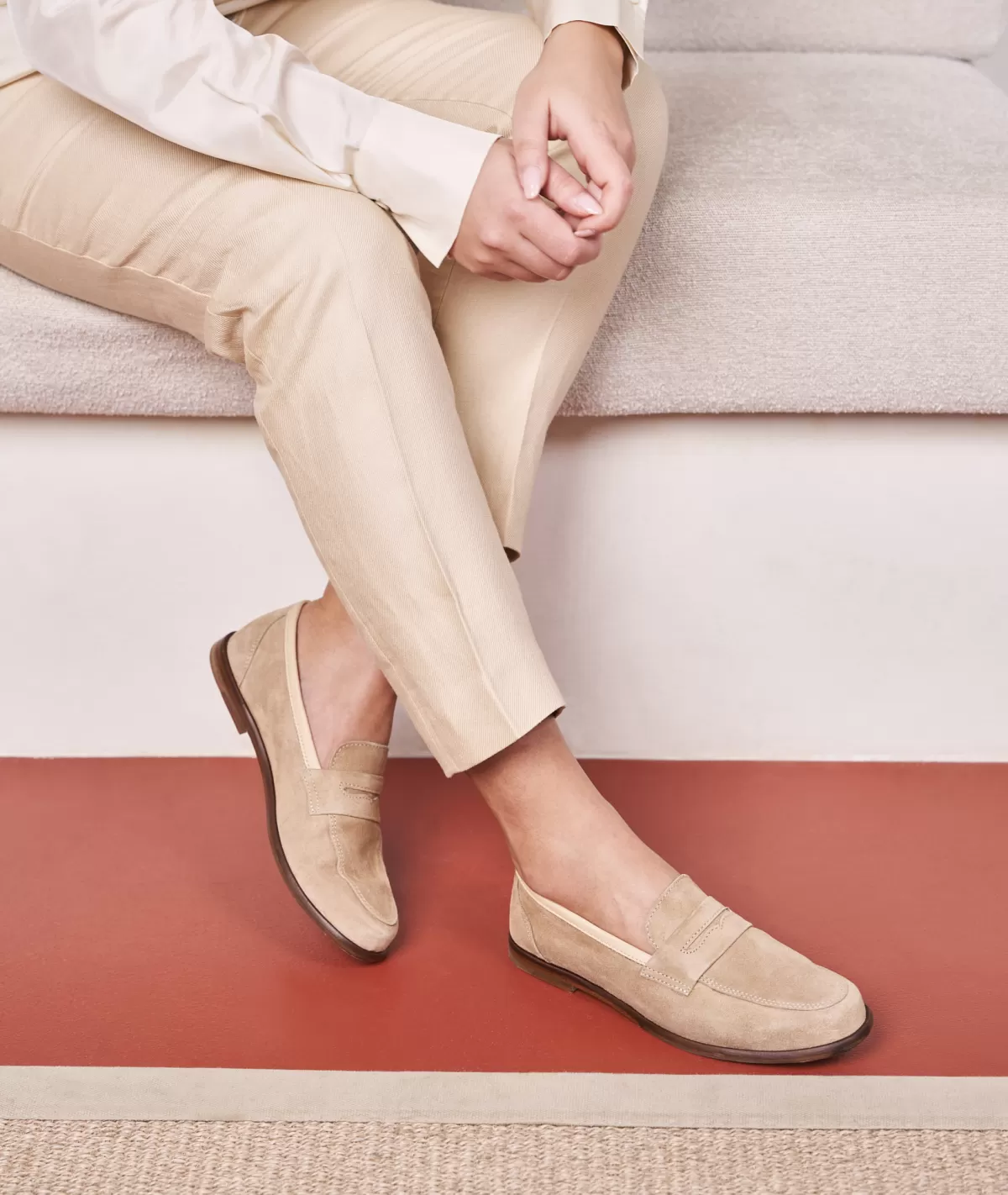 Clearance Mocassin daim beige Femme Mocassins Et Derbies