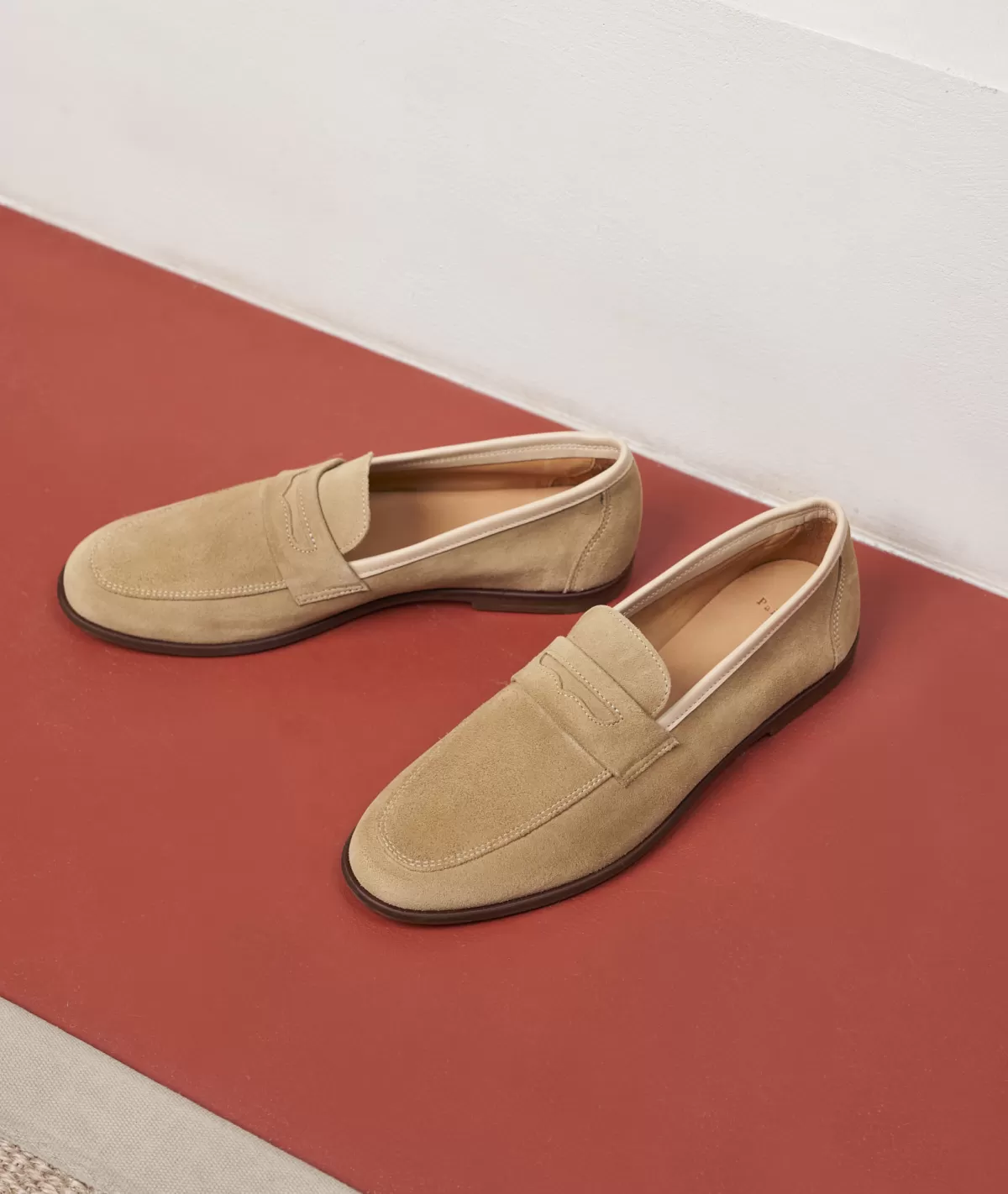 Clearance Mocassin en daim beige Homme Mocassins