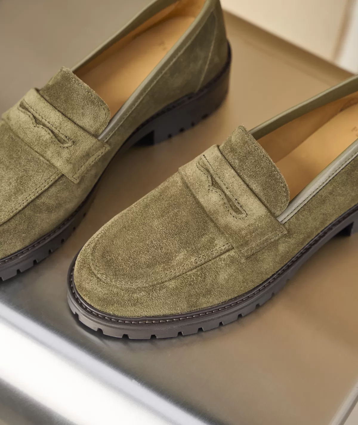 Discount Mocassin femme en daim Femme Mocassins Et Derbies