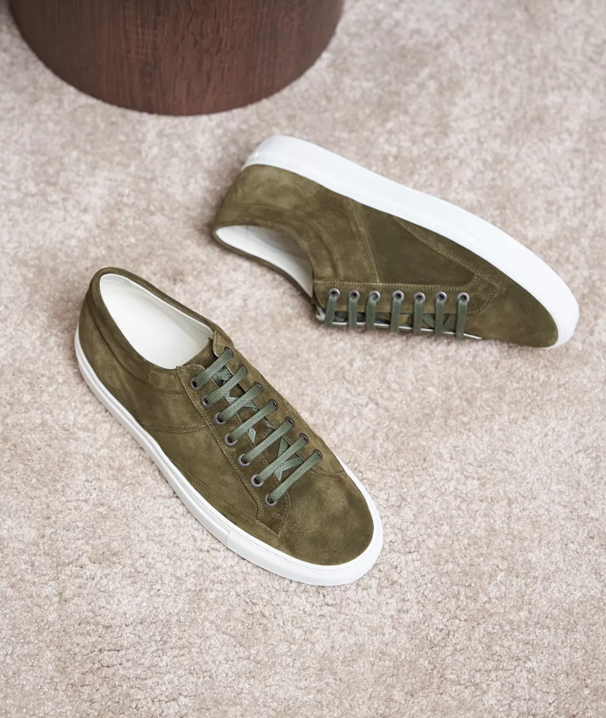 Cheap Sneakers homme en daim kaki Homme Sneakers