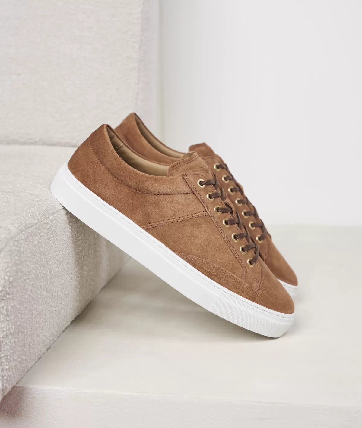 Hot Sneakers homme en daim marron coco Homme Sneakers